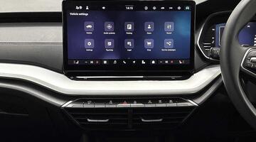 2025 Škoda TSI e-TEC MHEV ACT SE Technology DSG Euro 6 5-door (White) - Image: 12