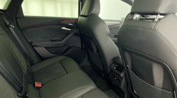 2025 Audi 100kWh Launch Edition Auto 5-door (White) - Image: 34