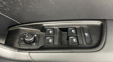 2019 Audi 1.0 TFSI 25 Technik Sportback Euro 6 5-door (Blue) - Image: 19