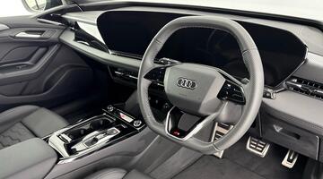 2025 Audi 83kWh S line Auto 5-door (Black) - Image: 6