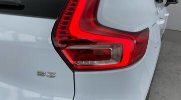 2025 Volvo 2.0 B3 MHEV Ultra Bright DCT Auto Euro 6 5-door (Blue) - Image: 29