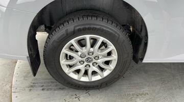 2025 Volkswagen T32 65kWh Commerce Pro Auto RWD SWB 5-door (Grey) - Image: 29