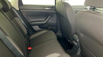 2025 Volkswagen 1.0 TSI Match Euro 6 5-door (Grey) - Image: 26