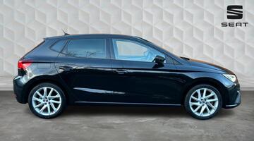 2023 SEAT 1.0 TSI FR Euro 6 5-door (Black) - Image: 4