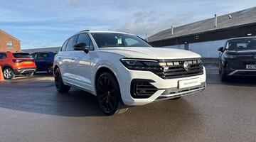 2020 Volkswagen 3.0 TSI V6 Black Edition Tiptronic 4Motion Euro 6 5-door (White) - Image: 1