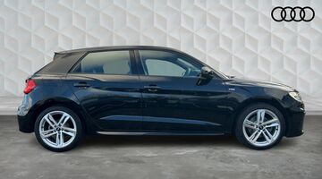 2022 Audi 1.0 TFSI 30 S line Sportback S Tronic Euro 6 5-door (Black) - Image: 4