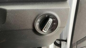 2020 Volkswagen TSI EVO R-Line Euro 6 5-door (Multicolour) - Image: 23