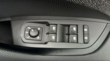 2025 Škoda 2.0 TDI SE DSG Euro 6 5-door (5 Seat) (Blue) - Image: 25