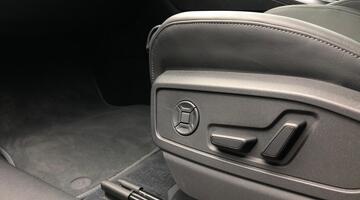 2025 Audi 2.0 TDI Edition 1 S Tronic quattro Euro 6 5-door (Black) - Image: 14