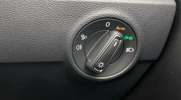 2025 Volkswagen TSI R-Line DSG 2WD Euro 6 2-door (Blue) - Image: 20