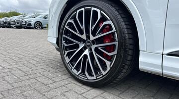 2025 Audi 4.0 TFSI V8 Black Edition Tiptronic quattro Euro 6 5-door (White) - Image: 39