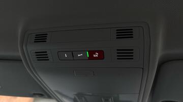 2022 Volkswagen 1.0 EVO Life Euro 6 5-door (Black) - Image: 55