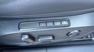 2025 CUPRA ETSI V2 DSG Euro 6 5-door (Black) - Image: 33