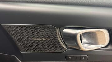 2022 Volvo Recharge 69kWh Ultimate Auto 5-door (Grey) - Image: 27