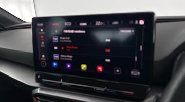 2024 CUPRA EHybrid 12.8kWh VZ2 Design Edition DSG Euro 6 5-door (White) - Image: 26