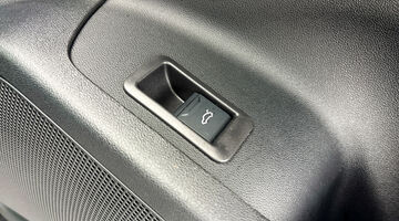 2025 Audi 100kWh S Edition 1 Sportback Auto quattro 5-door (Grey) - Image: 20