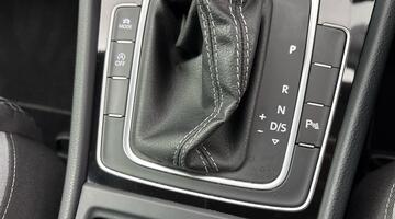 2019 Volkswagen TSI EVO R-Line DSG Euro 6 5-door (Black) - Image: 25