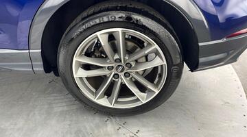 2022 Audi 2.0 TFSI 40 Black Edition S Tronic quattro Euro 6 5-door (Blue) - Image: 34