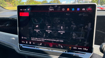 2025 Volkswagen ETSI MHEV R-Line DSG Euro 6 5-door (Black) - Image: 16