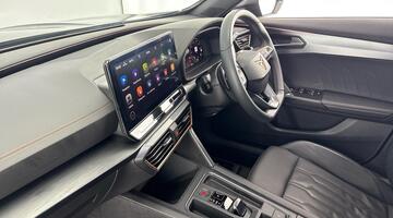 2023 CUPRA TSI V2 DSG Euro 6 5-door (Black) - Image: 2