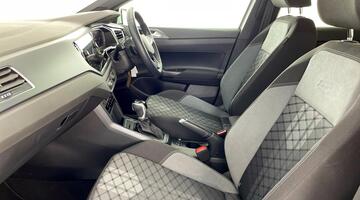 2022 Volkswagen 1.0 TSI R-Line DSG Euro 6 5-door (Silver) - Image: 41