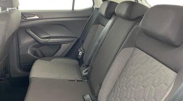 2024 Volkswagen 1.0 TSI Match Euro 6 5-door (Silver) - Image: 33