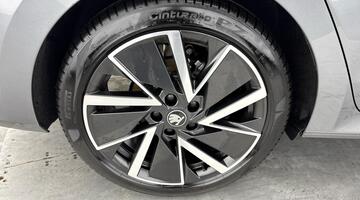 2025 Škoda TSI ACT SportLine Euro 6 5-door (Grey) - Image: 28