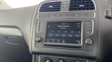 2017 Volkswagen TSI BlueMotion Tech Match Edition Euro 6 3-door (Black) - Image: 14