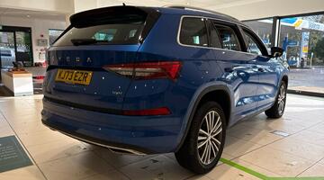 2024 Škoda 2.0 TDI Laurin & Klement DSG 4WD Euro 6 5-door (7 Seat) (Blue) - Image: 16