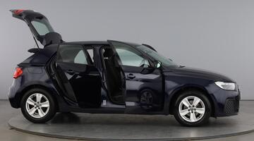 2019 Audi 1.0 TFSI 25 Technik Sportback Euro 6 5-door (Blue) - Image: 10