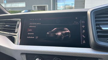 2022 Audi 1.0 TFSI 30 S line Sportback S Tronic Euro 6 5-door (Black) - Image: 33