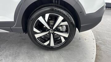 2025 Volkswagen 1.0 TSI Match DSG Euro 6 5-door (White) - Image: 31