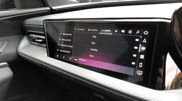 2025 Audi 2.0 TDI Edition 1 S Tronic quattro Euro 6 5-door (Black) - Image: 32