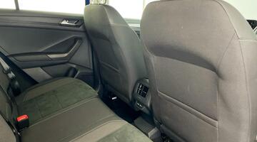 2022 Volkswagen TSI Style DSG Euro 6 5-door (Blue) - Image: 22