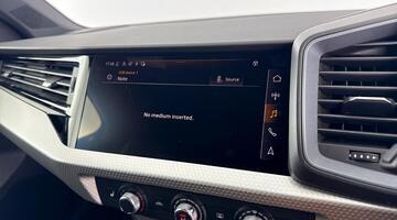 2025 Audi TFSI 35 S line Sportback S Tronic Euro 6 5-door (Black) - Image: 15