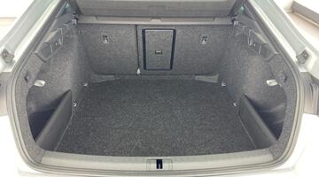 2025 Škoda TSI ACT SportLine Euro 6 5-door (Silver) - Image: 28