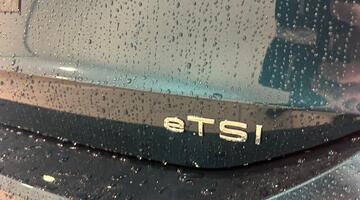 2026 Volkswagen ETSI MHEV Match DSG Euro 6 5-door (Blue) - Image: 10