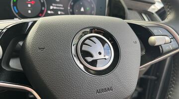 2025 Škoda TSI iV 25.7kWh SE DSG Euro 6 5-door (5 Seat) (Grey) - Image: 57