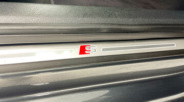 2024 Audi 2.0 TFSI 40 S line S Tronic Euro 6 4-door (Grey) - Image: 32