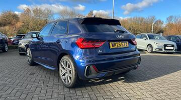 2025 Audi 1.0 TFSI 30 S line Sportback S Tronic Euro 6 5-door (Blue) - Image: 3