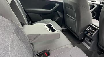 2025 Škoda 2.0 TDI SE DSG Euro 6 5-door (5 Seat) (Blue) - Image: 38