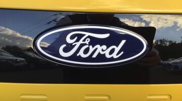 2025 Ford Extended Range 77kWh Premium Auto 5-door (Yellow) - Image: 37