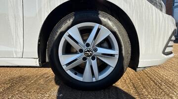 2022 Volkswagen TSI Life Euro 6 5-door (Grey) - Image: 5