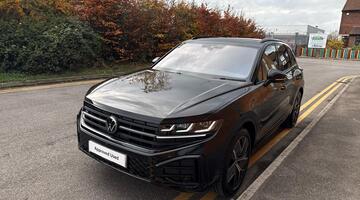 2025 Volkswagen 3.0 TDI V6 Black Edition Tiptronic 4Motion Euro 6 5-door (Black) - Image: 22