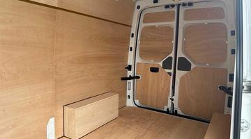 2025 Volkswagen 2.0 TDI CR35 Commerce RWD LWB High Roof Euro 6 5-door (White) - Image: 18