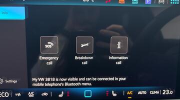 2025 Volkswagen Pro 77kWh Match Auto 5-door (Blue) - Image: 9