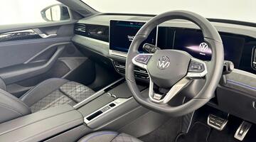 2025 Volkswagen TSI eHybrid 19.7kWh R-Line DSG Euro 6 5-door (Silver) - Image: 6