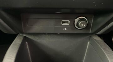 2021 Škoda 1.0 TSI Monte Carlo Euro 6 5-door (Red) - Image: 25