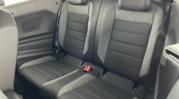 2023 Volkswagen TSI R-Line DSG 2WD Euro 6 2-door (Multicolour) - Image: 34