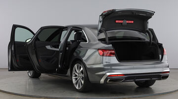 2024 Audi 2.0 TFSI 40 S line S Tronic Euro 6 4-door (Grey) - Image: 11